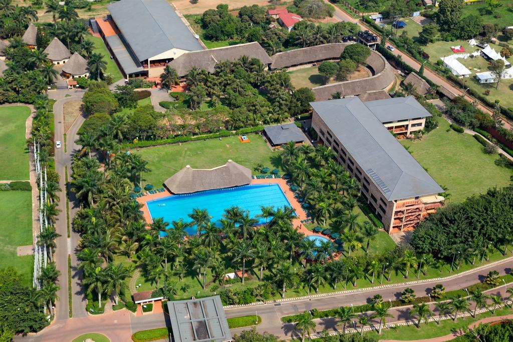 Speke Resort And Conference Center Кампала Экстерьер фото
